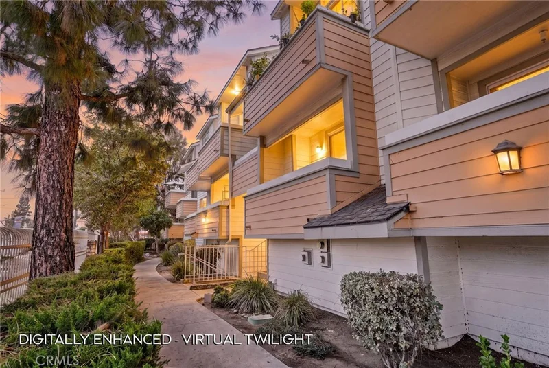 11150 Glenoaks Boulevard 309