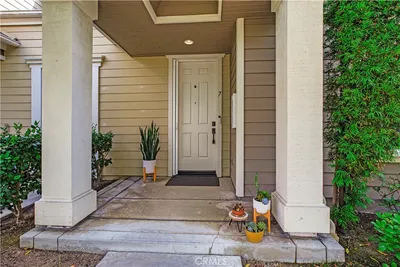 7 Herrick St photo 2