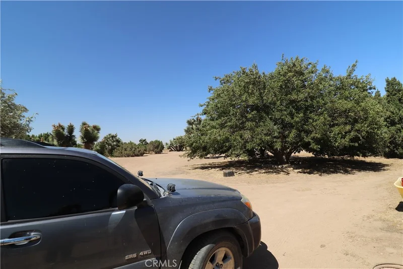 6848 Nielson Road photo 2