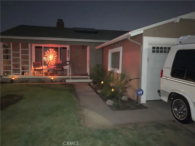 3700 E Poppy Street photo 2