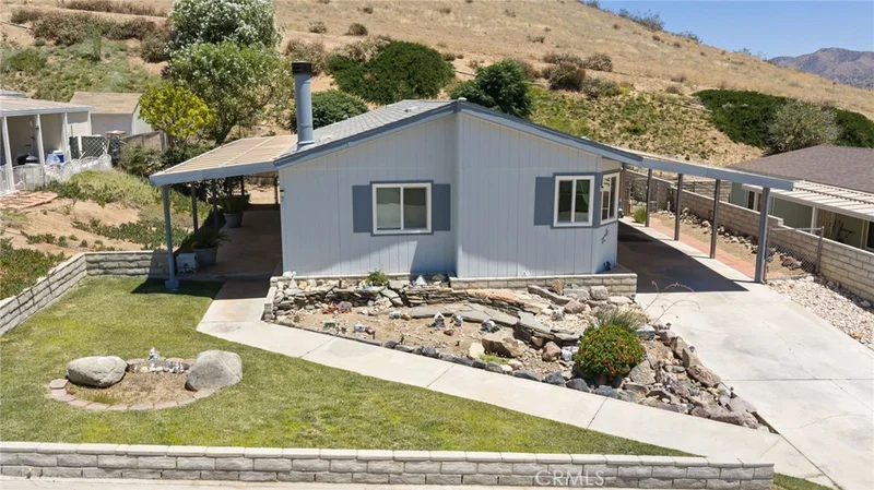 33105 Santiago Road 7