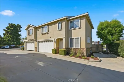 2724 17th Street photo 2