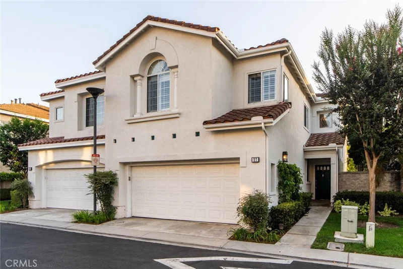 27 LARKMEAD