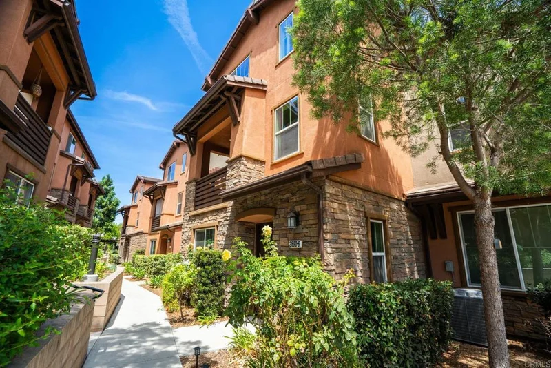 2890 Silver Medal Road 6