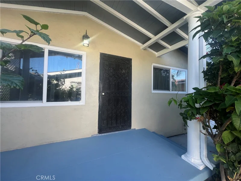 1333 S Downey 3/4 photo 2