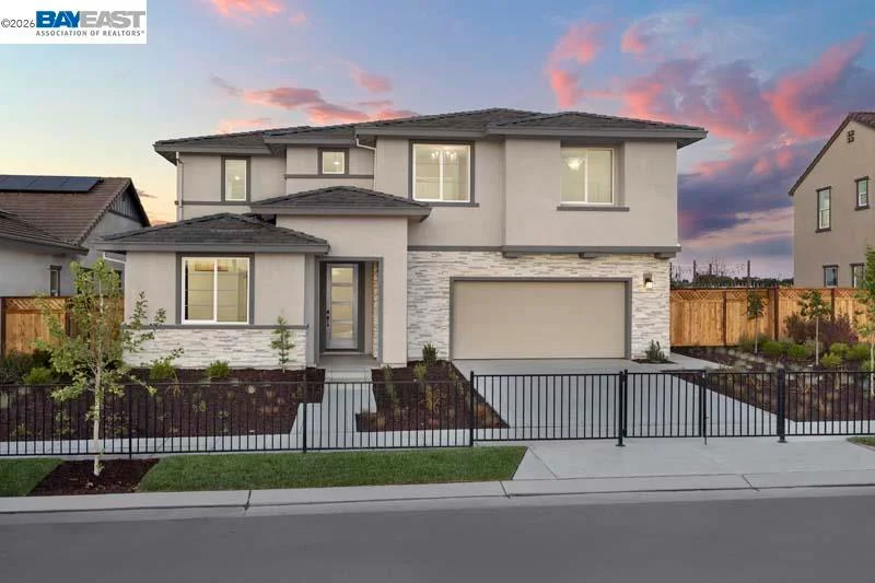 1904 S Lazuli Street