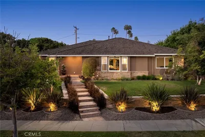 5581 E Lonna Linda Drive