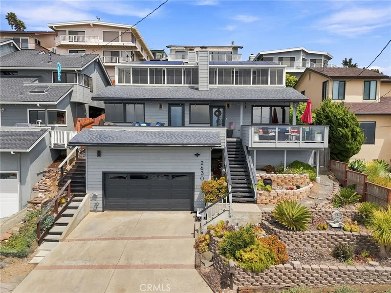 2630 Maple Avenue