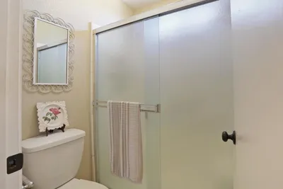 8052 Omega Way photo 2