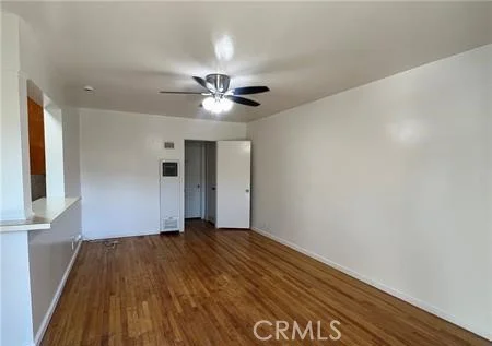 469 E Algrove 6 photo 2