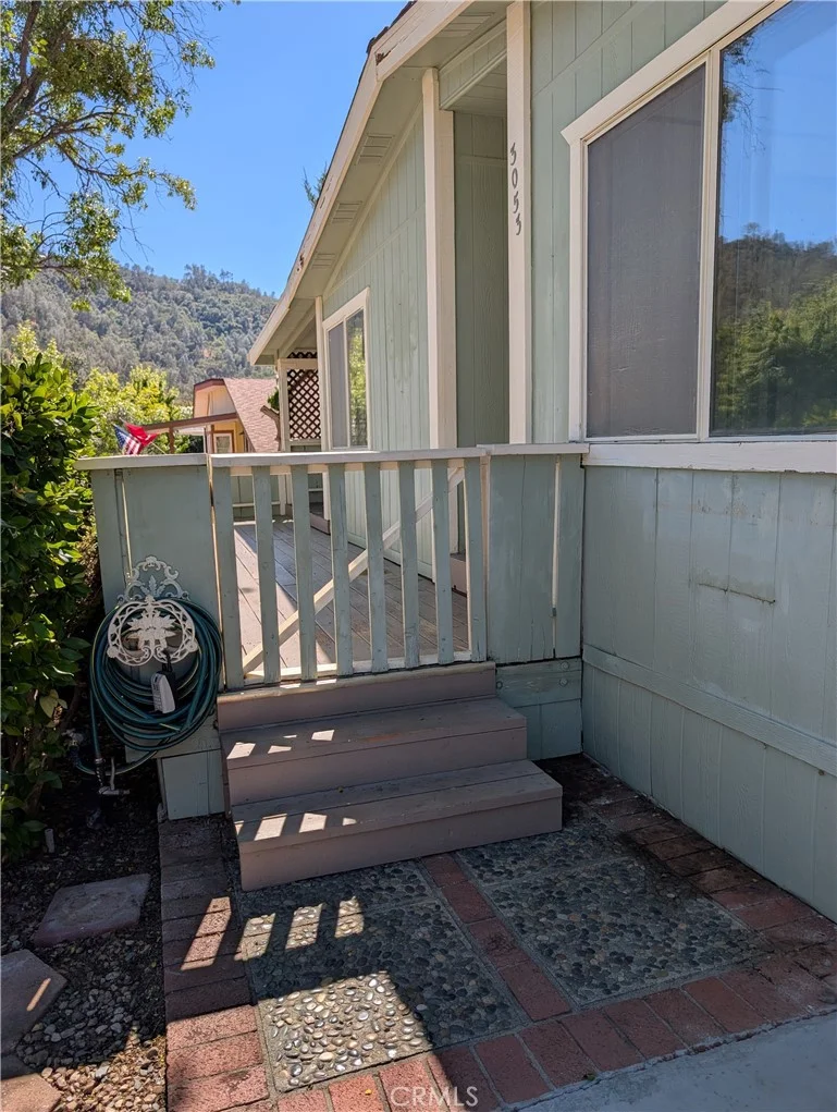 3053 Water View Drive photo 2