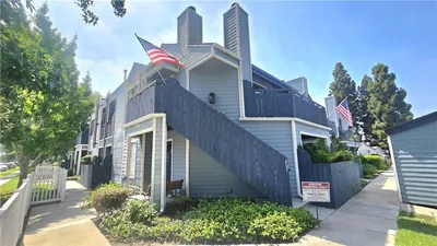 7300 Quill 207 photo 2