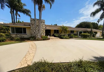 2125 Walnut Lane