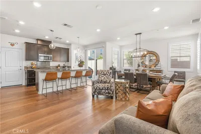 8653 Bay Laurel Street photo 2