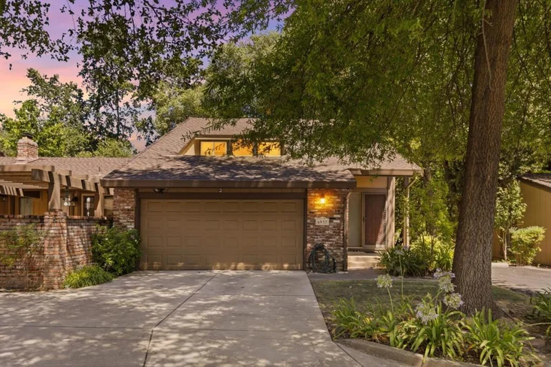 6937 Vera Cruz Court