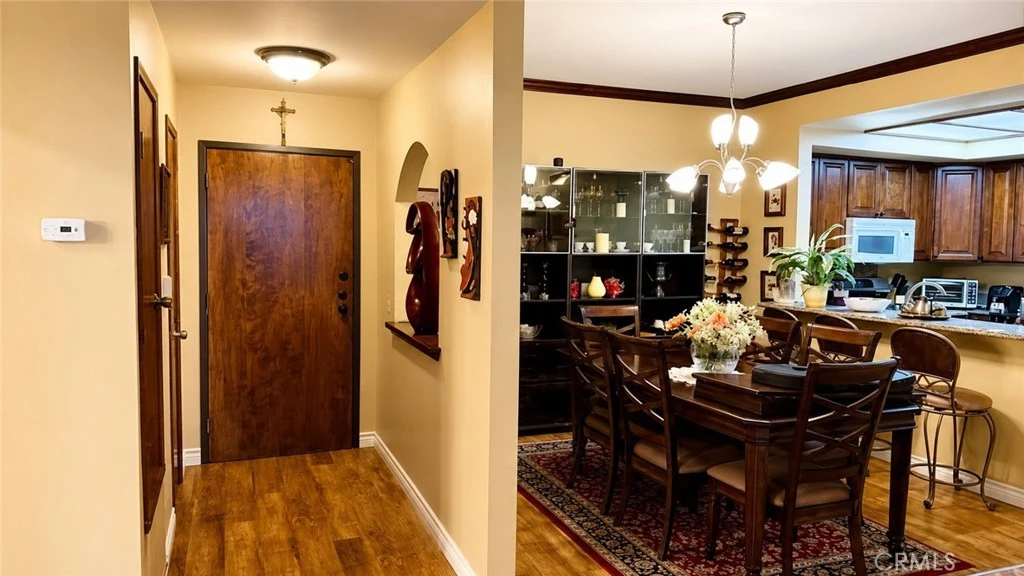 Interior 2