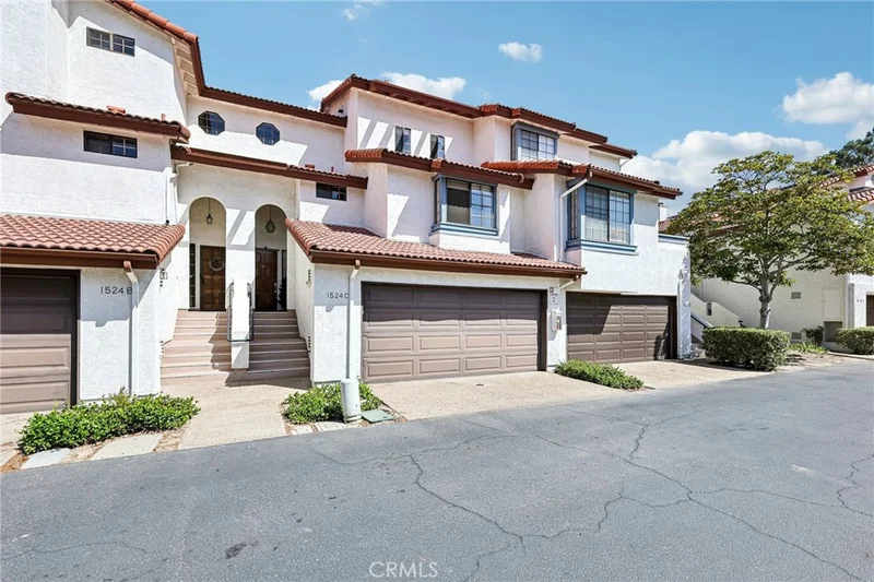 Photo 2 of 1524 Apache Drive C