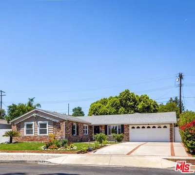 7537 Quimby Avenue photo 2