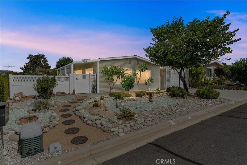 9619 Crestknoll