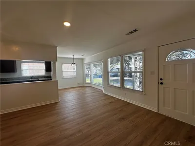 6108 Village Road photo 2