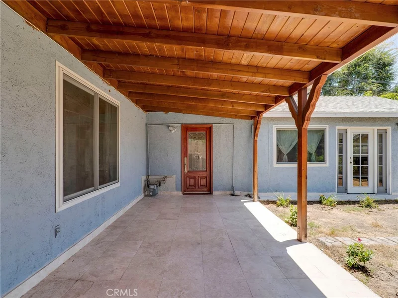 1414 Thompson