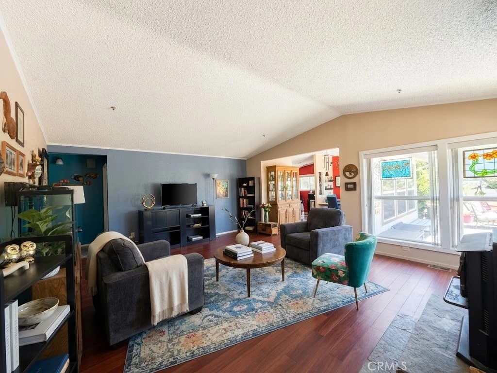 Interior 2
