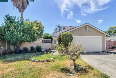 209 Cedar Rock Cir, Sacramento, CA 95823