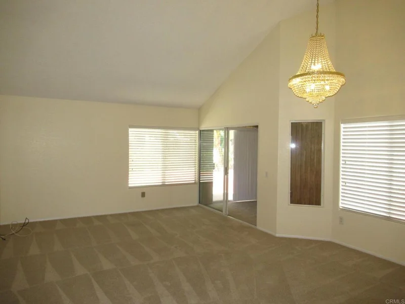 4712 Galicia Way