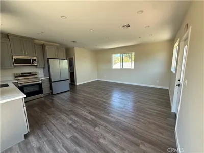 15362 1/2 Valerio Street 1/2 photo 2