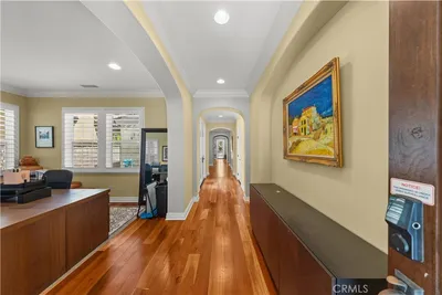 52 Winding Way photo 2