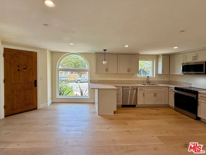 2807 Dunleer Place A