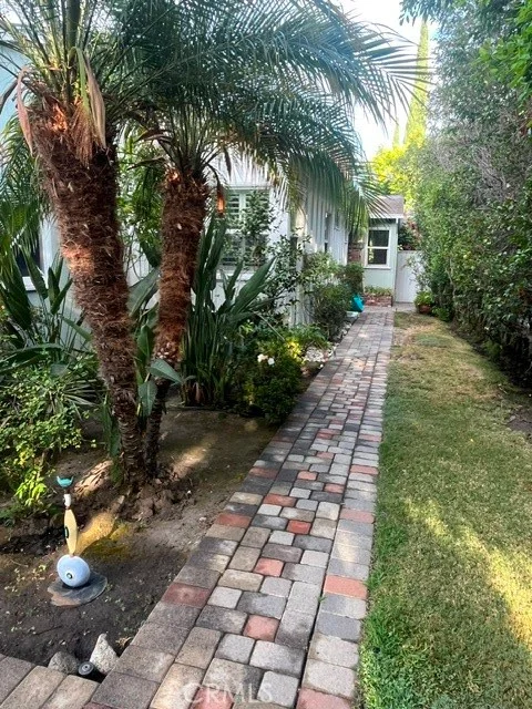 Photo 2 of 4419 Calhoun