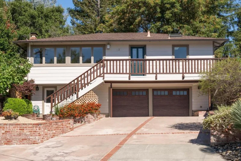 131 Rockridge Road
