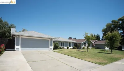 39 Stanislaus CIR photo 2