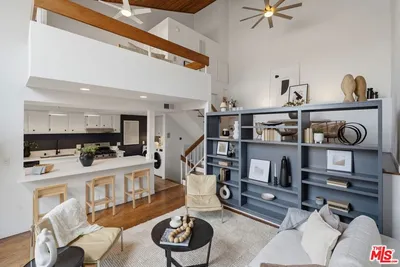 12806 Pacific Avenue 8