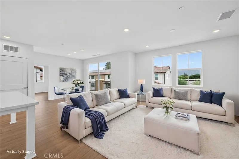 461 Paradiso Place