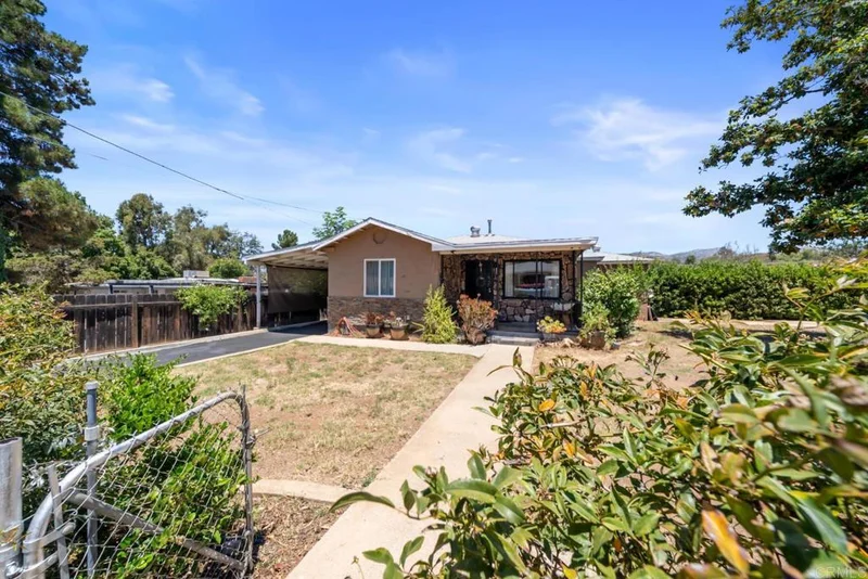 Photo 2 of 13256 Lindo Lane