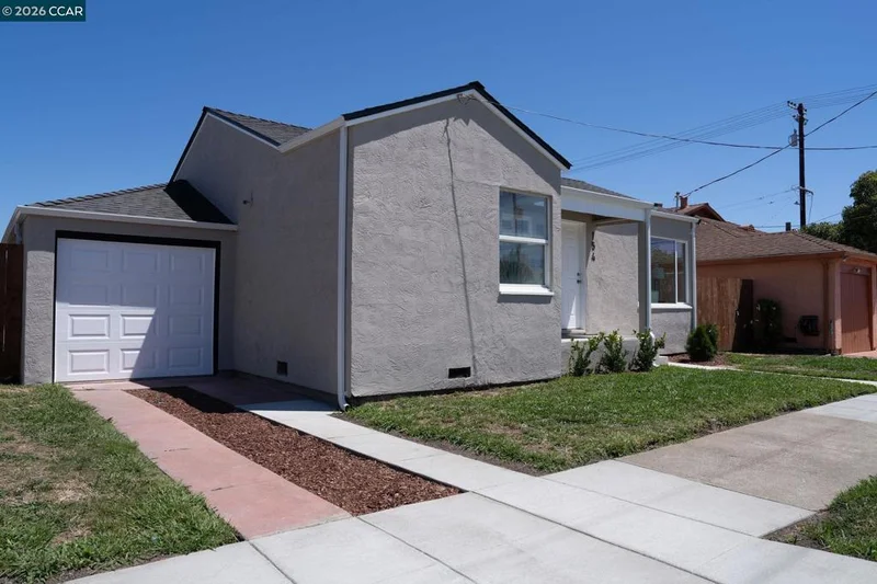 Photo 2 of 154 S 12th