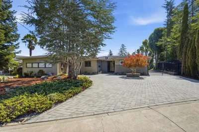 886 Heather Drive