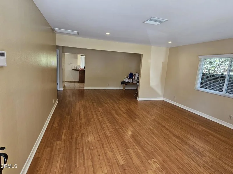 2960 Piedmont Avenue photo 2