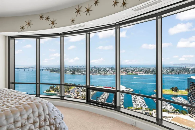 Photo 2 of 200 Harbor Drive 3702