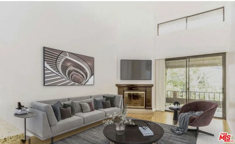 8675 Falmouth Avenue 315, Los Angeles, CA 90293