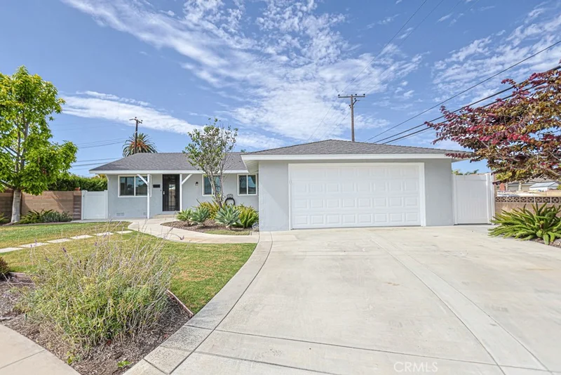 6471 Brown