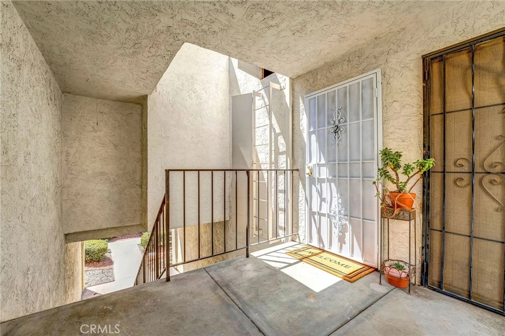 Interior 2