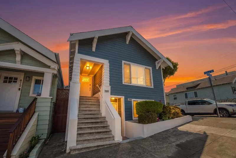 499 Evergreen Avenue