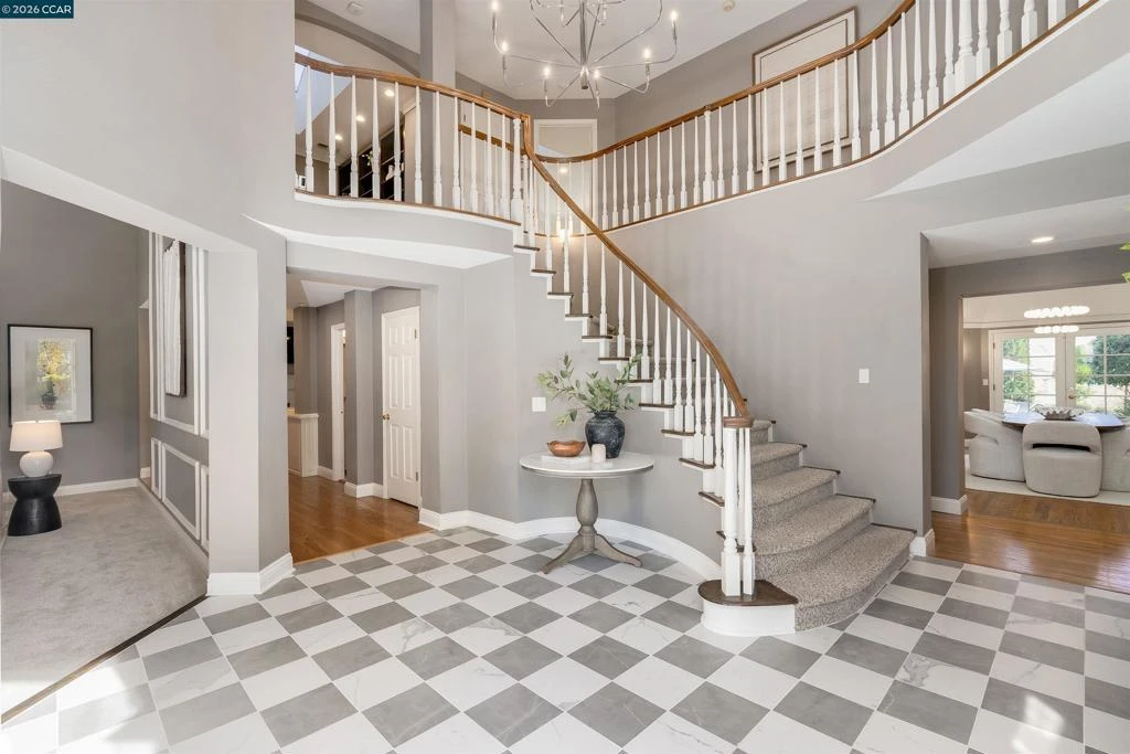Interior 2