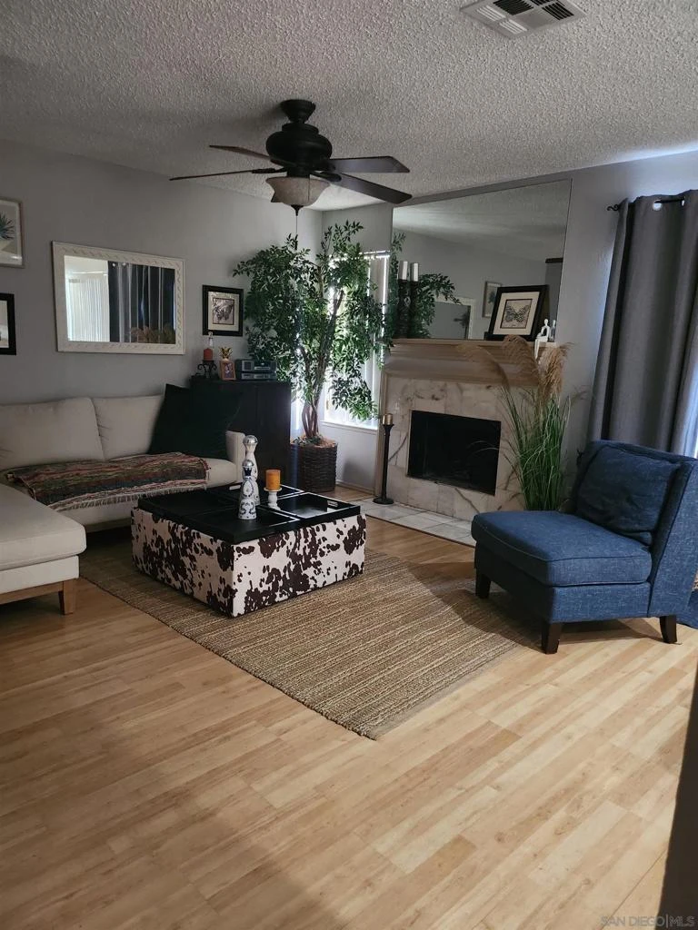 Interior 1
