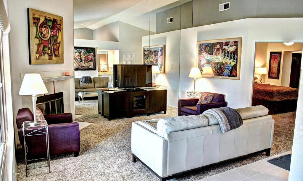 Interior 2