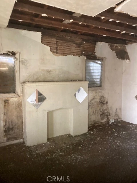 Interior 2