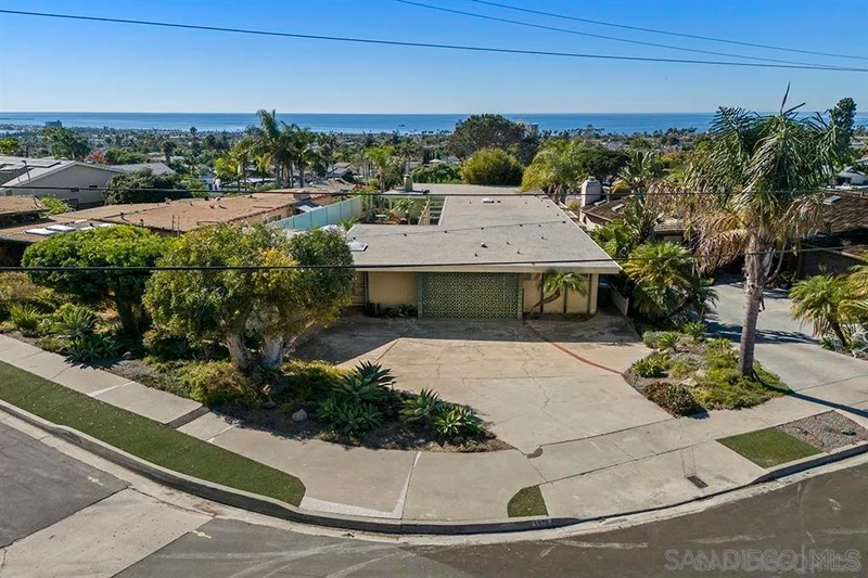 5078 Windsor Drive, San Diego, CA 92109